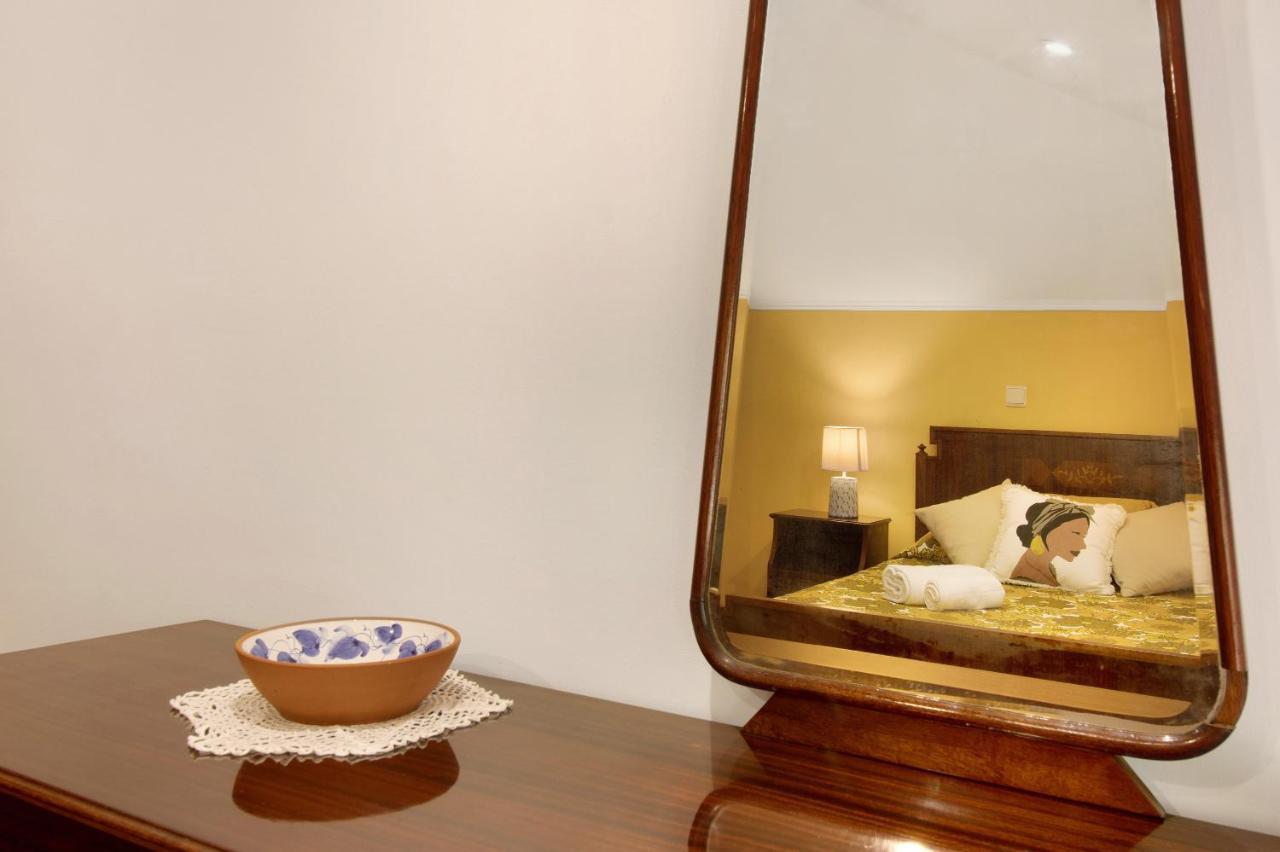 Casa Amarela Apartment คานีโซ ภายนอก รูปภาพ